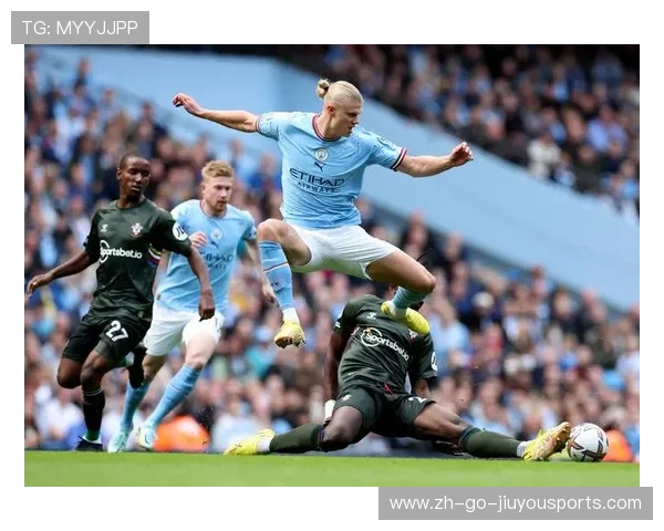哈兰德双响创历史,曼城主场轻取伯恩茅斯,哈兰德穿曼城球衣 哈兰德双响创历史,曼城主场轻取伯恩茅斯,哈兰德穿曼城球衣