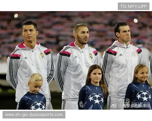 罗马锁定锋线火力,马伦加盟蓄势待发,罗马伦萨男装 罗马锁定锋线火力,马伦加盟蓄势待发,罗马伦萨男装