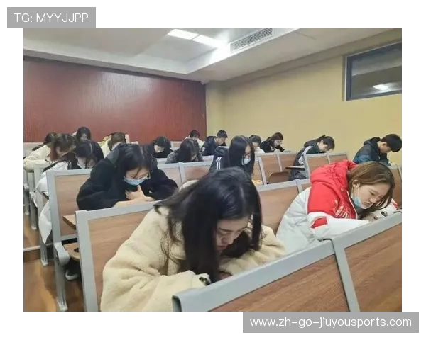 职业联赛解说词汇量与知识储备要求